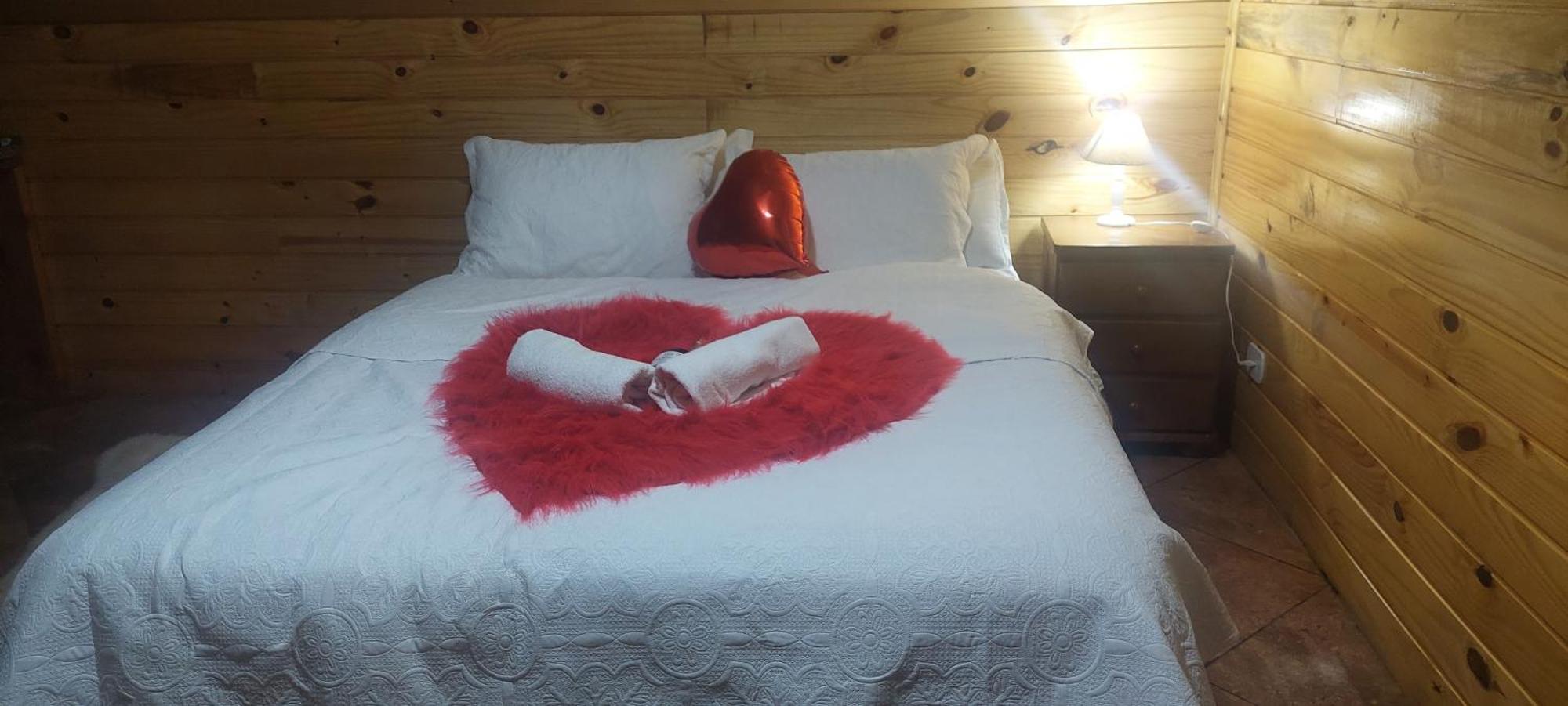 Chale Com Hidromassagem Da Vick Campsite Campos do Jordao