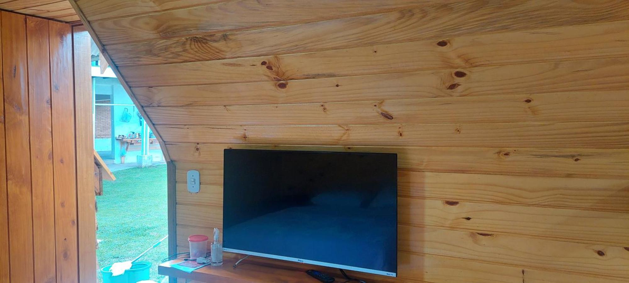 Chale Com Hidromassagem Da Vick Campsite Campos do Jordao