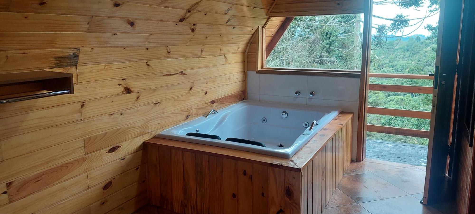 Chale Com Hidromassagem Da Vick Campos do Jordao