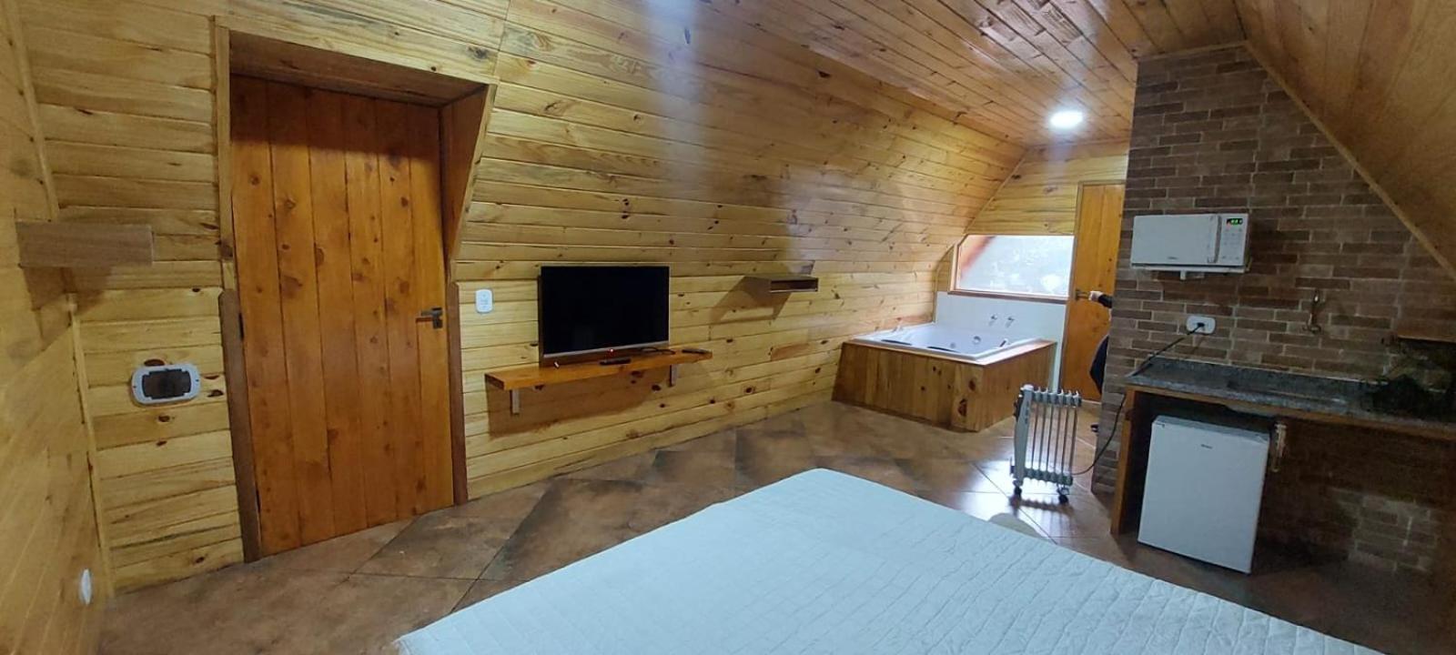 Chale Com Hidromassagem Da Vick Campos do Jordao