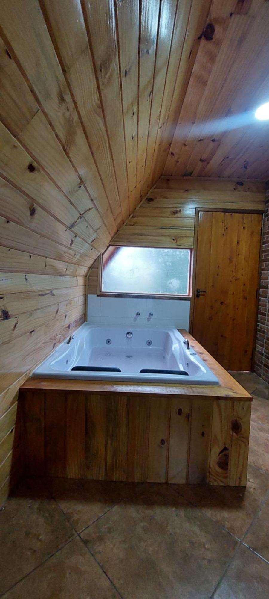 Chale Com Hidromassagem Da Vick Campsite